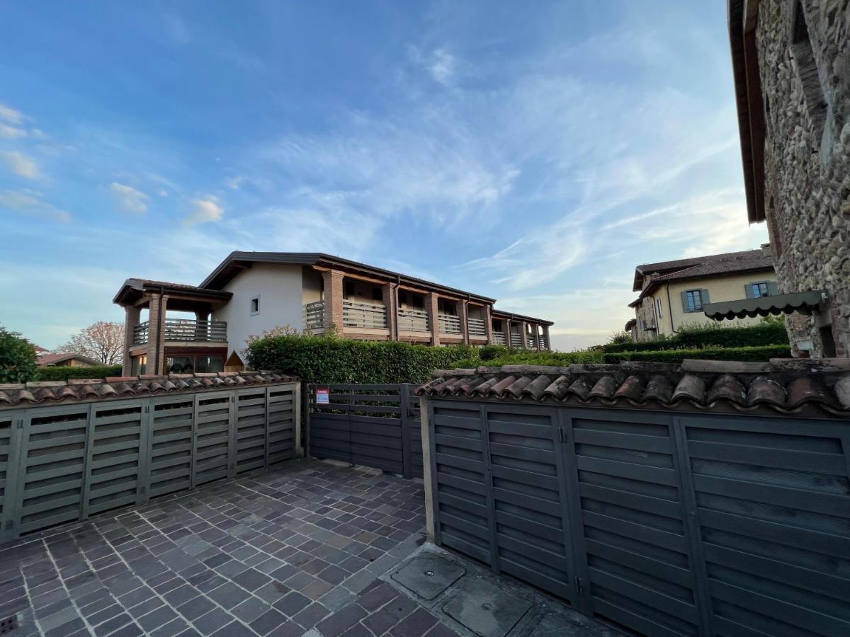Bes Residence Bergamo Polaresco ภายนอก รูปภาพ
