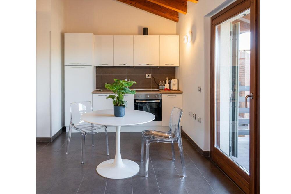 Bes Residence Bergamo Polaresco ภายนอก รูปภาพ